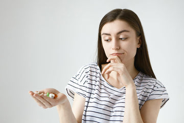 Excesso de vitamina causa queda de cabelo?